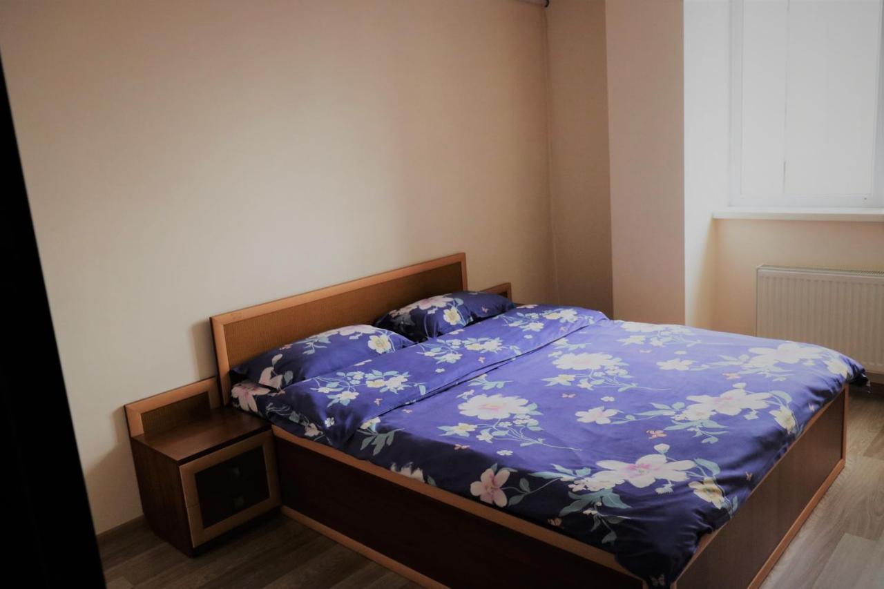 2 Bedroom And Living In Center Of On Armeneasca Street Appartement *