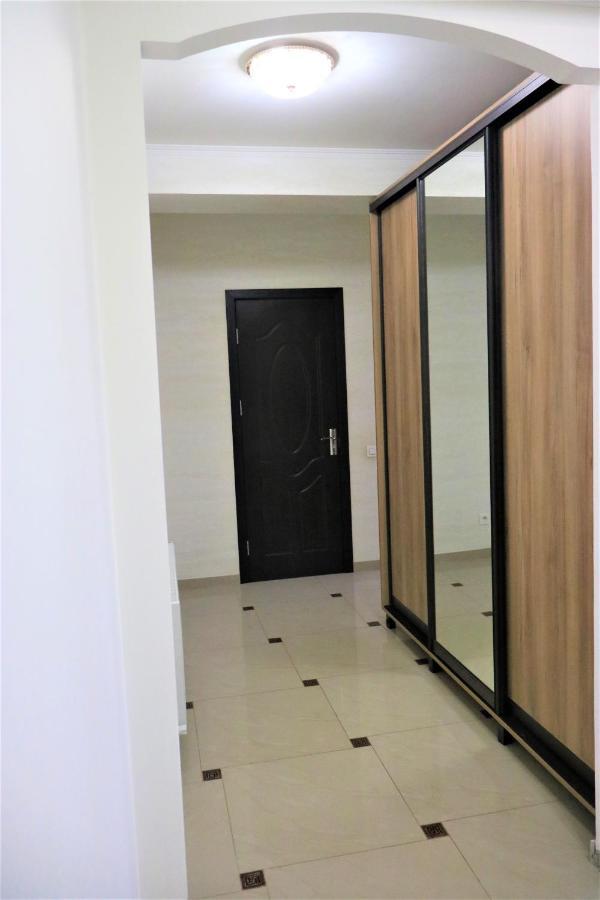 Appartement 2 Bedroom And Living In Center Of On Armeneasca Street *